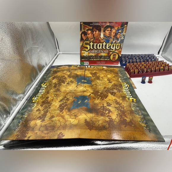 Stratego Original the Classic Game of Battlefield Strategy #7472 2015 COMPLETE! - Picture 3 of 5